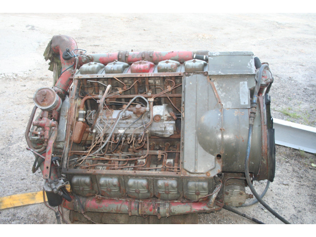 Двигатель Iveco Magirus Deutz V10 в сборе.