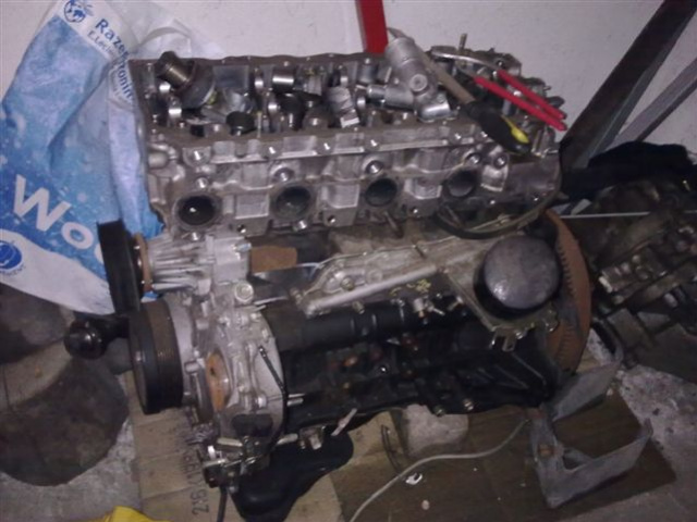 Двигатель BEZ GLOWICY TOYOTA HILUX 2.5 D4D '07