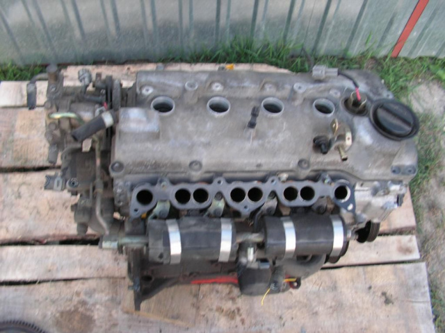 NISSAN ALMERA N16 1, 8 16V двигатель