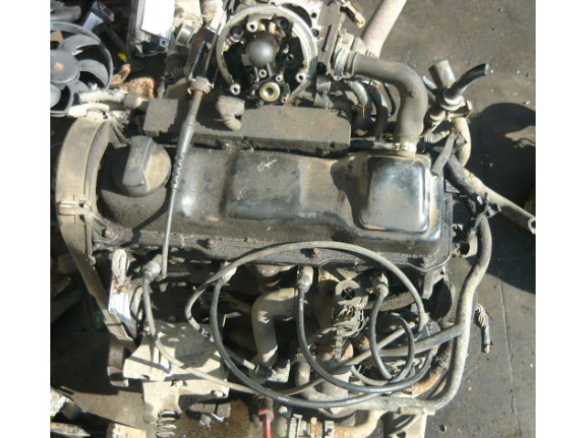 VW VENTO двигатель 1.8