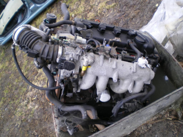 Двигатель 1.8 Nissan Almera N16 2001г..