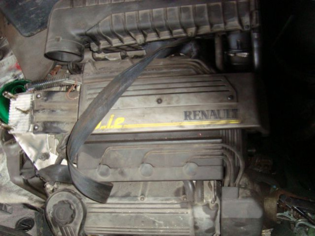 Двигатель RENAULT SAFRANE 3.0 V6