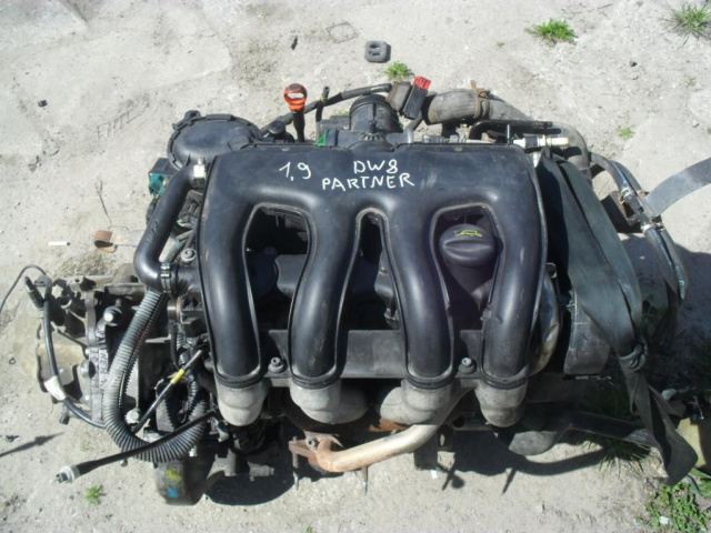 Двигатель PEUGEOT CITROEN PARTNER BERLINGO 1.9D DW8