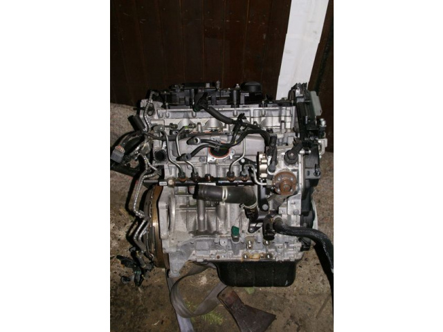 CITROEN PEUGEOT 1.6 E-HDI HDI двигатель 900KM 9H06