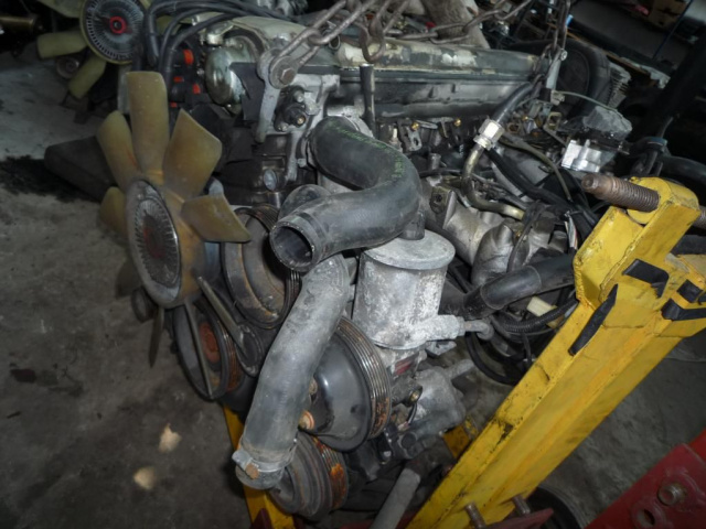 MERCEDES 124 двигатель в сборе M104 300-24 24V CE COUPE