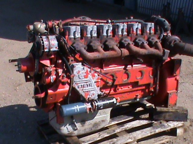 STEYR двигатель 360 kM, 320kM