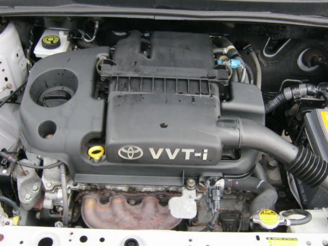 Toyota Yaris 1.3 vvti 05' двигатель