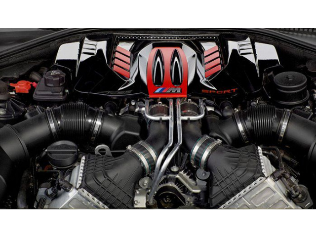 Двигатель BMW M5 M6 V8 Biturbo 560KM S65B44B в сборе