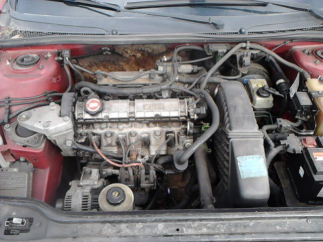 Двигатель Renault Laguna Clio 19 1.8 8V форсунка F3P kp