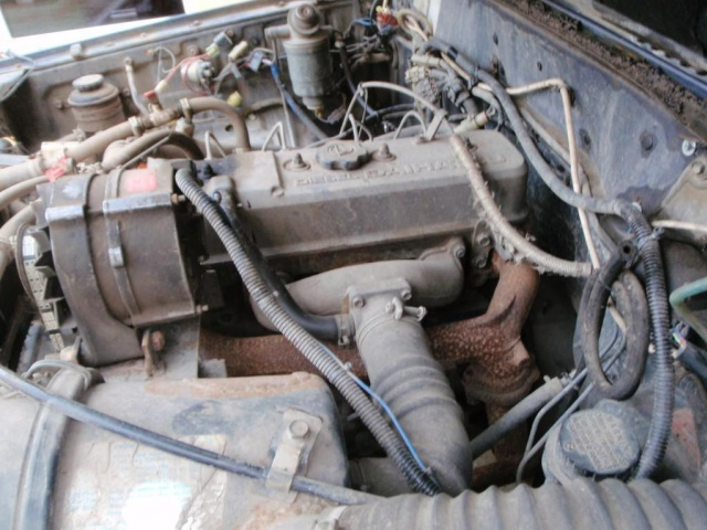 Daihatsu Rocky 2.8D двигатель коробка передач РЕДУКТОР