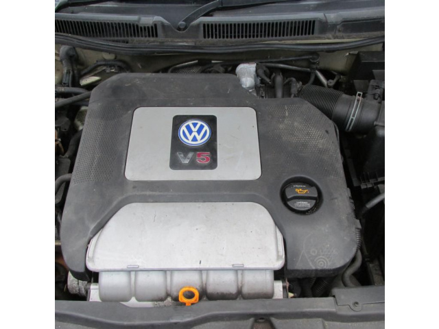 VW bora 2003г.. двигатель 2.3 v5 AQN 170 л.с. Отличное состояние GOLF