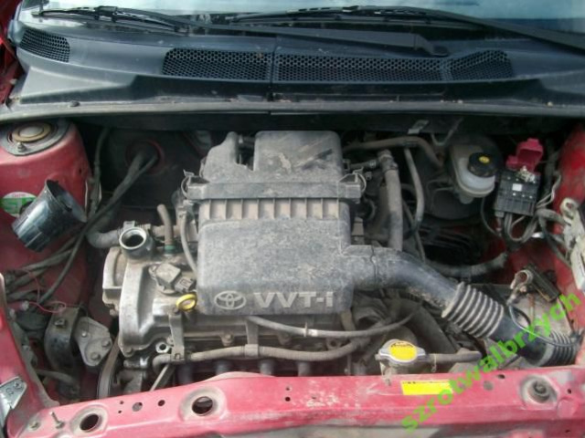 Двигатель TOYOTA YARIS 1.0 VVT-I гарантия SKLEP