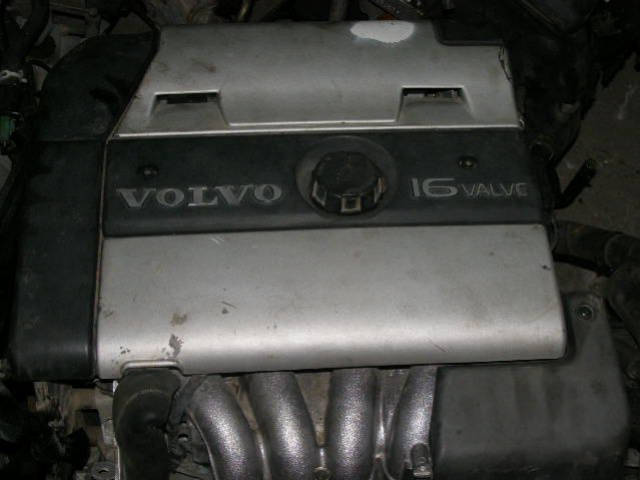 Двигатель VOLVO V40 S40 1.8 16V B4184S