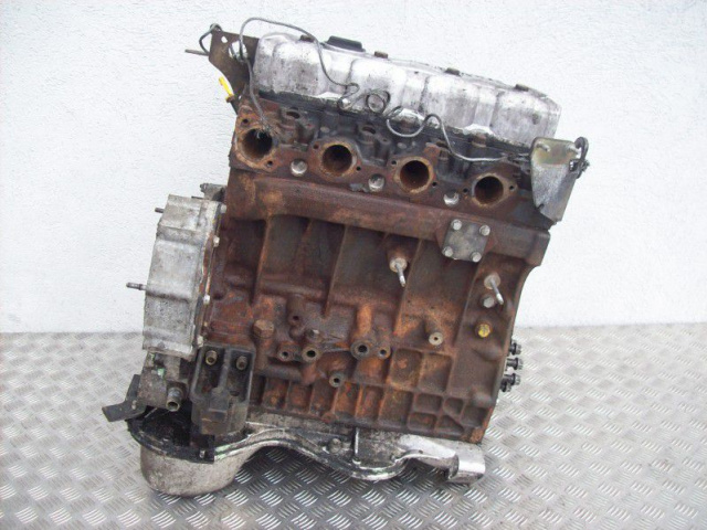 Двигатель RENAULT MIDLUM 4.2 180 DCI 4CJ01 01-06 r.