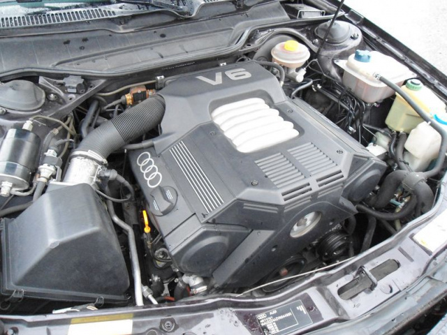 AUDI A6 C4 96' двигатель 2.8 V6 177 тыс AAH Отличное состояние