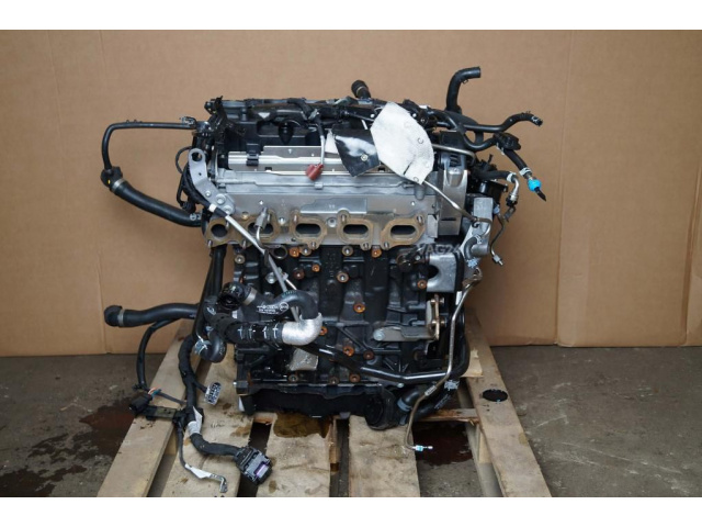 VW PASSAT B8 1.6 TDI двигатель DCX новый