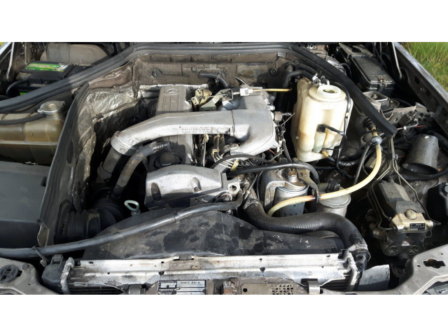 MERCEDES W124 2.5 TD двигатель отличное.