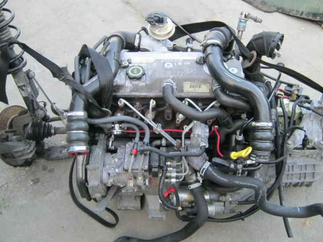 FORD FOCUS двигатель 1.8 DI