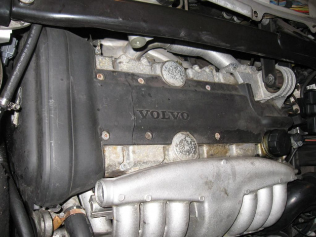 VOLVO S80 2, 9 B двигатель без навесного оборудования