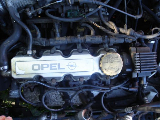 Двигатель Opel Corsa b 8v C14SE 1.4 Si, 82KM, 114 NM