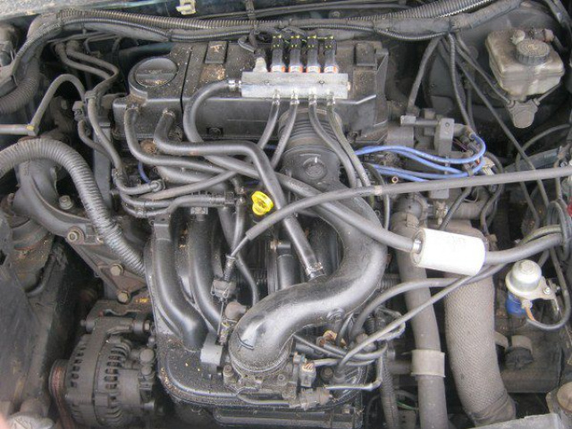 PEUGEOT 406 1.8 8V двигатель состояние отличное гарантия CZESC