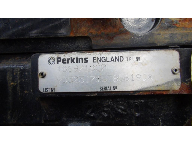 Двигатель Perkins 200 л. с.