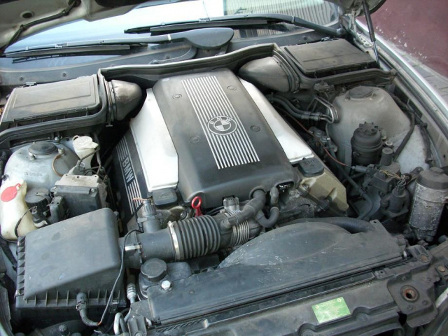 Двигатель 535 735 M62B35 3.5 BMW e39 e38