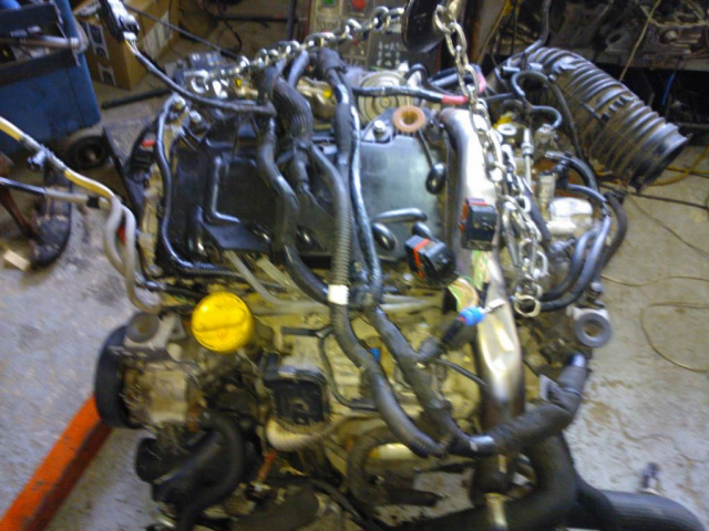 Двигатель RENAULT LAGUNA MEGAN 2, 0 DCI 2010г. M9R J805