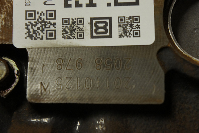 Номер двигателя и фотография площадки Mitsubishi 4D56 T