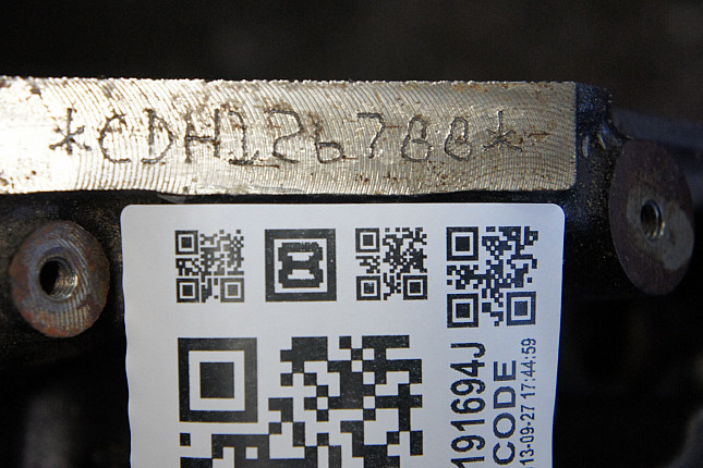 Номер двигателя и фотография площадки AUDI CDHB