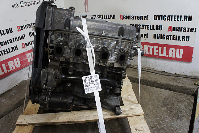 Двигатель вид с боку Fiat 176 A8.000