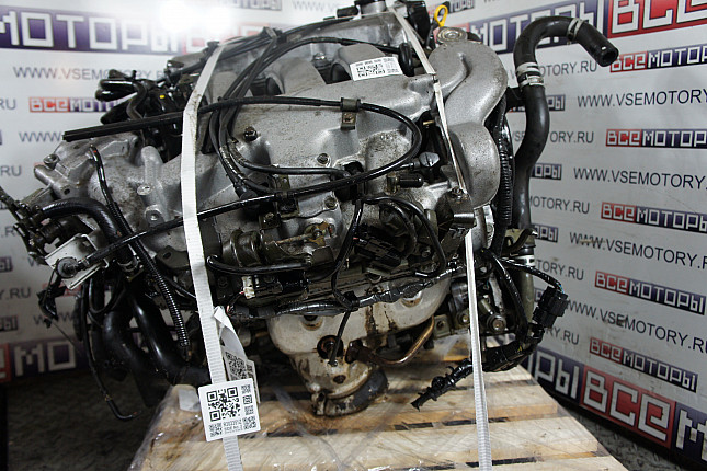 Двигатель вид с боку MAZDA KF1 