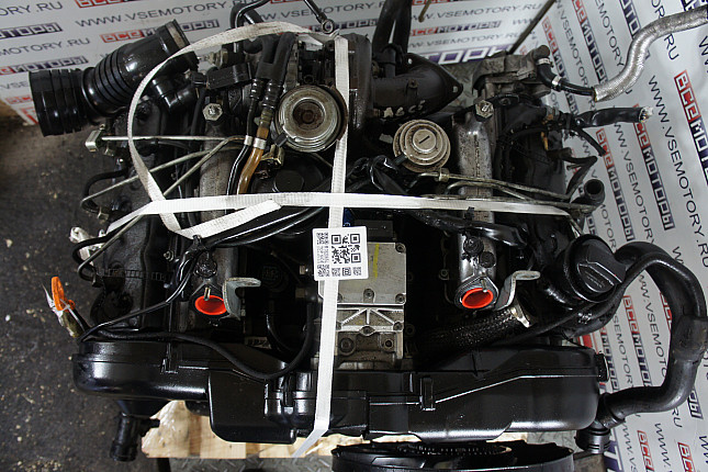 Фотография контрактного двигателя сверху AUDI AKN