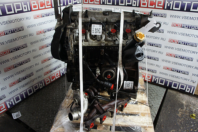 Двигатель вид с боку RENAULT F9Q 752