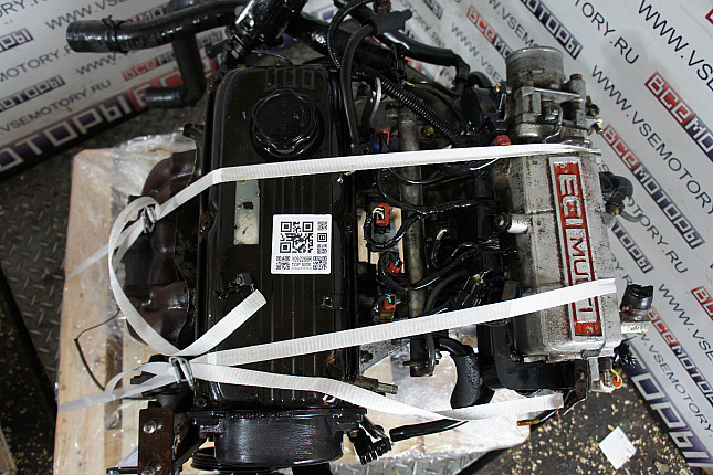 Фотография контрактного двигателя сверху HYUNDAI G4DJ