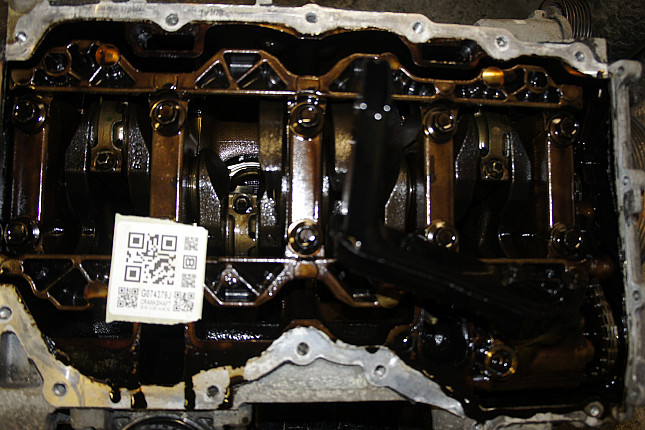 Фотография блока двигателя без поддона (коленвала) Mazda LF17