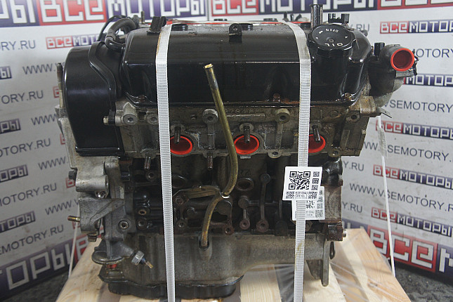 Фотография мотора MITSUBISHI 6G74 DOHC