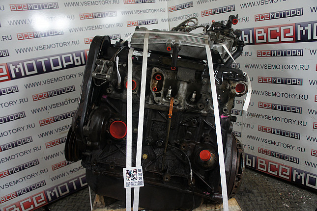 Двигатель вид с боку AUDI NG