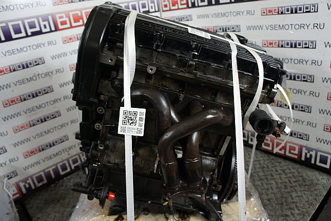Двигатель вид с боку ROVER 16 K4F