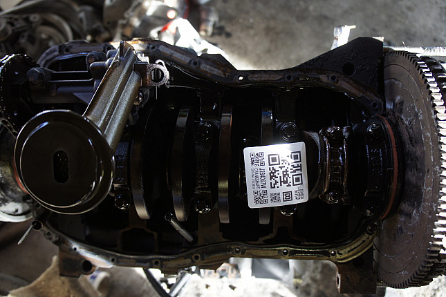 Фотография блока двигателя без поддона (коленвала) Renault K7M 702