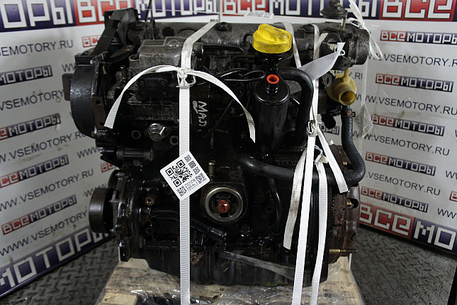 Двигатель вид с боку RENAULT F9Q 770