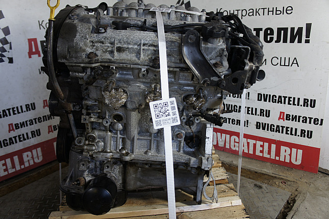Двигатель вид с боку Hyundai G6BA-G