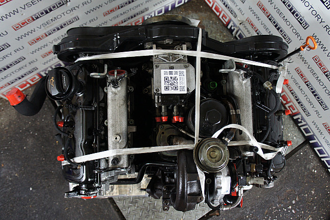 Фотография контрактного двигателя сверху AUDI AKE