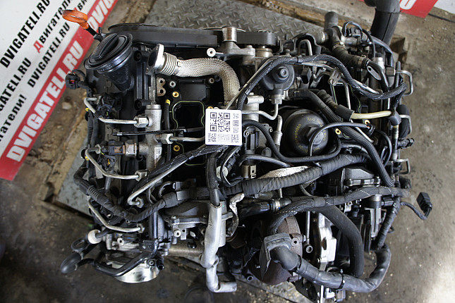 Фотография контрактного двигателя сверху VW CASA