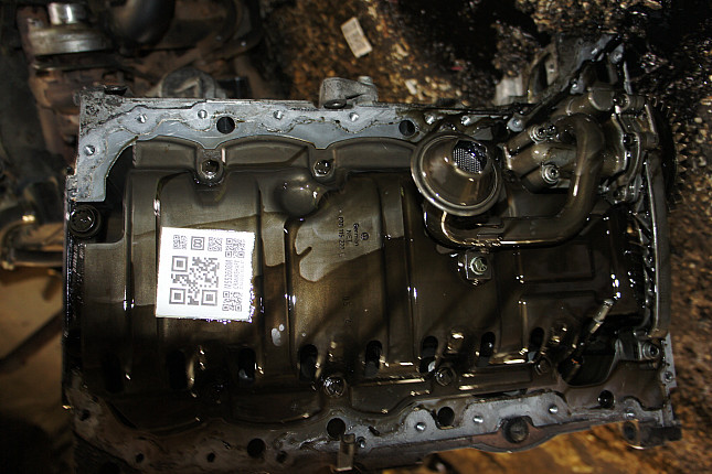 Фотография блока двигателя без поддона (коленвала) VW AXE