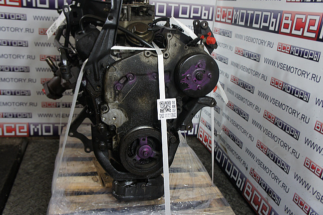 Двигатель вид с боку CHEVROLET L41