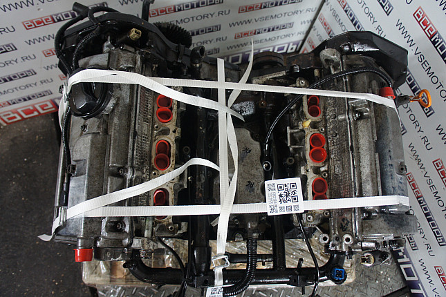 Фотография контрактного двигателя сверху AUDI APR