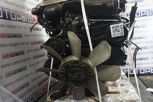 Двигатель вид с боку OPEL 4 JG2TC
