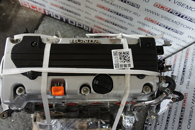 Фотография контрактного двигателя сверху HONDA K24Z3