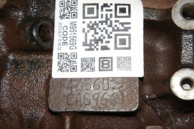 Номер двигателя и фотография площадки MITSUBISHI 4D56U